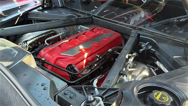 Used 2024 Chevrolet Corvette Stingray Preferred Cpe w/ 2LT image 19