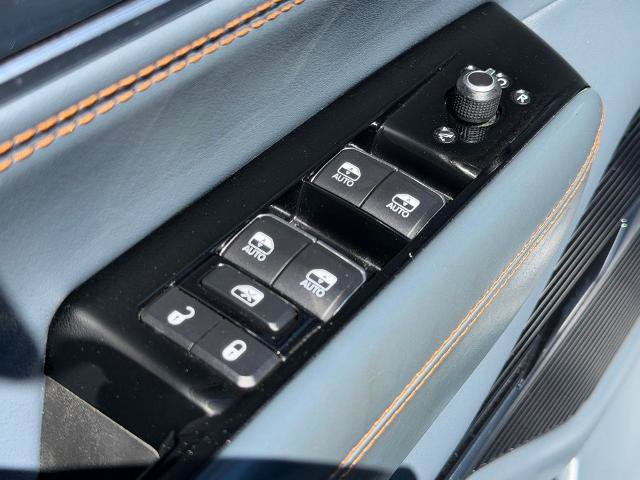 Used 2022 Jeep Grand Wagoneer Series II w/ Convenience Group III AWD/4WD image 16