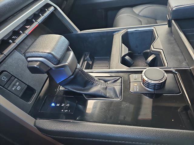 Used 2023 Toyota Tundra Limited w/ Power Package image 12