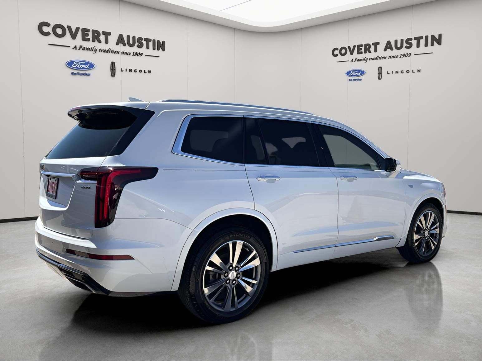 Used 2021 Cadillac XT6 Premium Luxury image 5