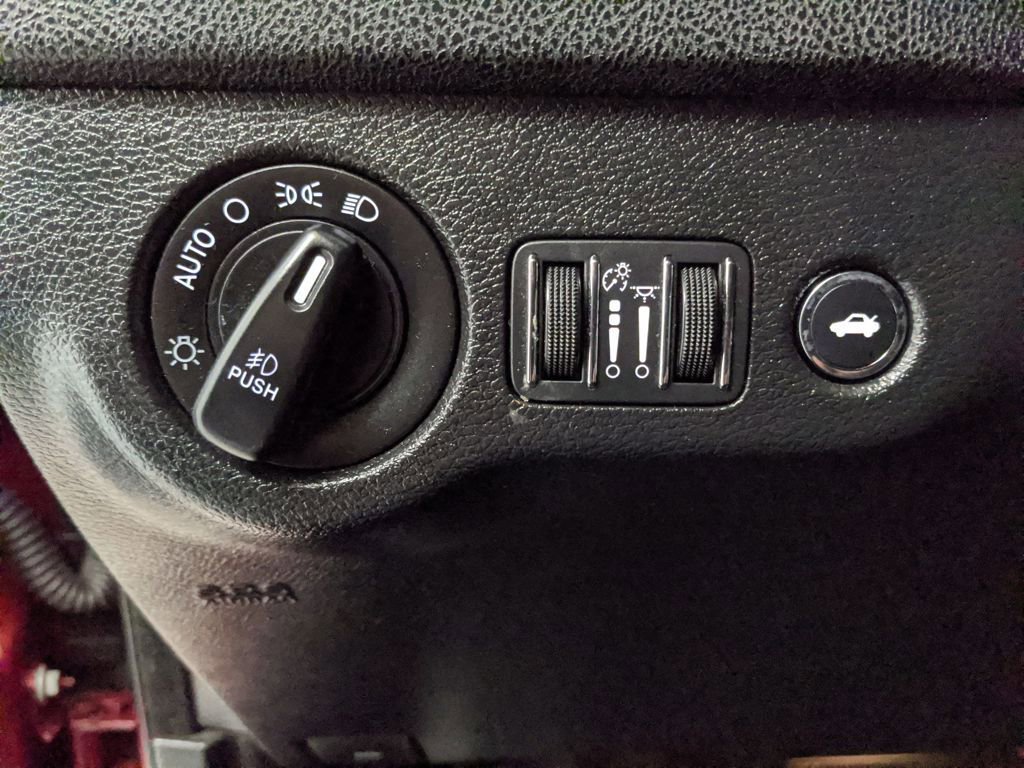 Used 2022 Dodge Charger Scat Pack w/ Driver Convenience Group image 21