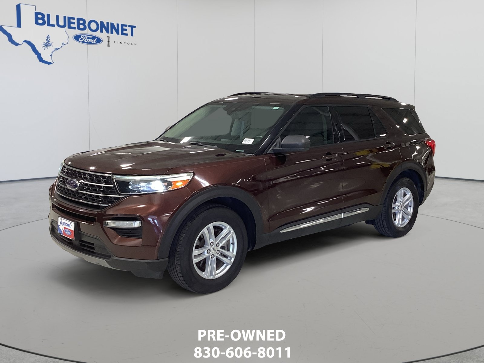 Certified 2020 Ford Explorer XLT w/ Equipment Group 202A RWD image 1