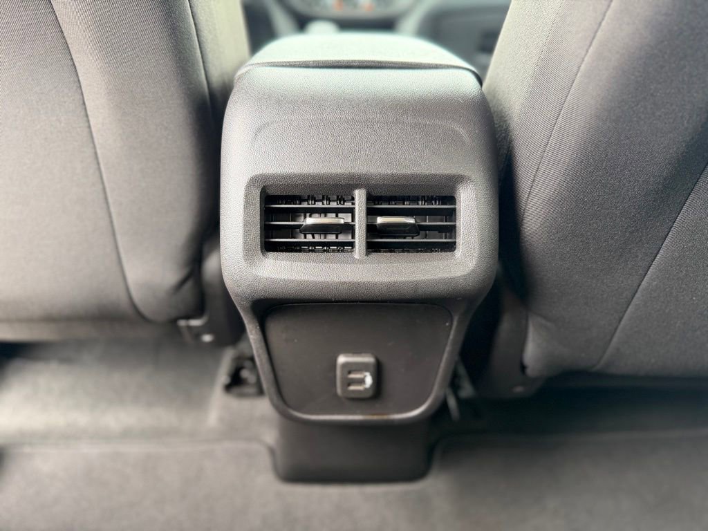Used 2024 Chevrolet Equinox LT AWD/4WD image 36