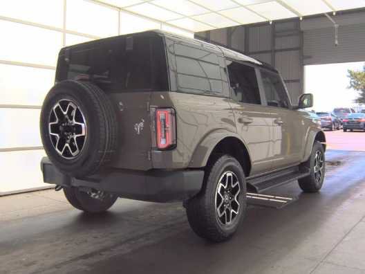 Certified 2025 Ford Bronco Outer Banks AWD/4WD image 3