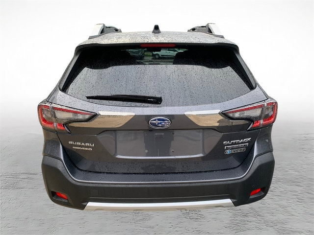 Used 2023 Subaru Outback Touring XT AWD/4WD image 3