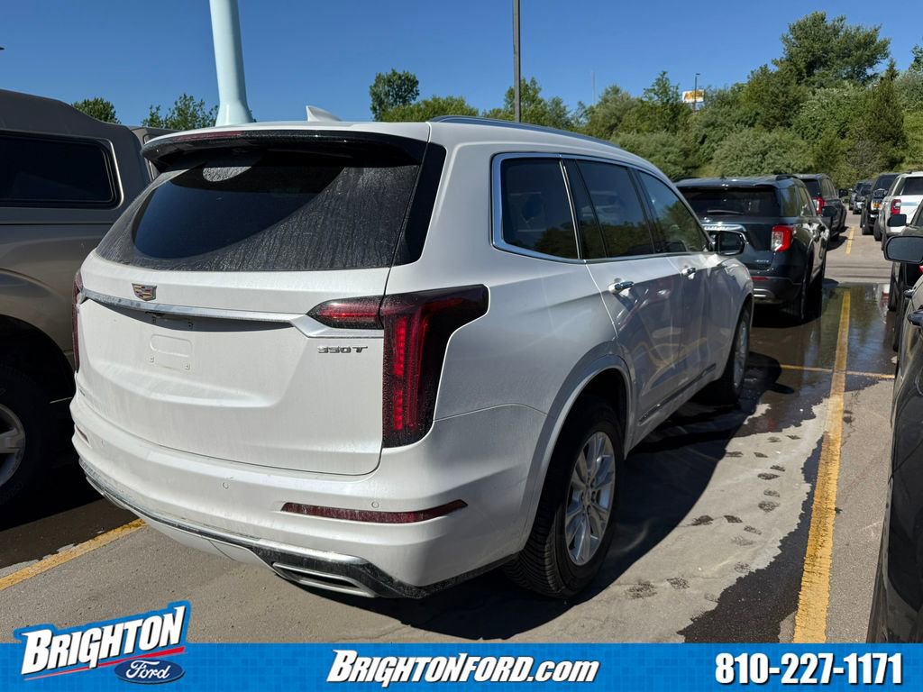 Used 2023 Cadillac XT6 Luxury AWD/4WD image 5