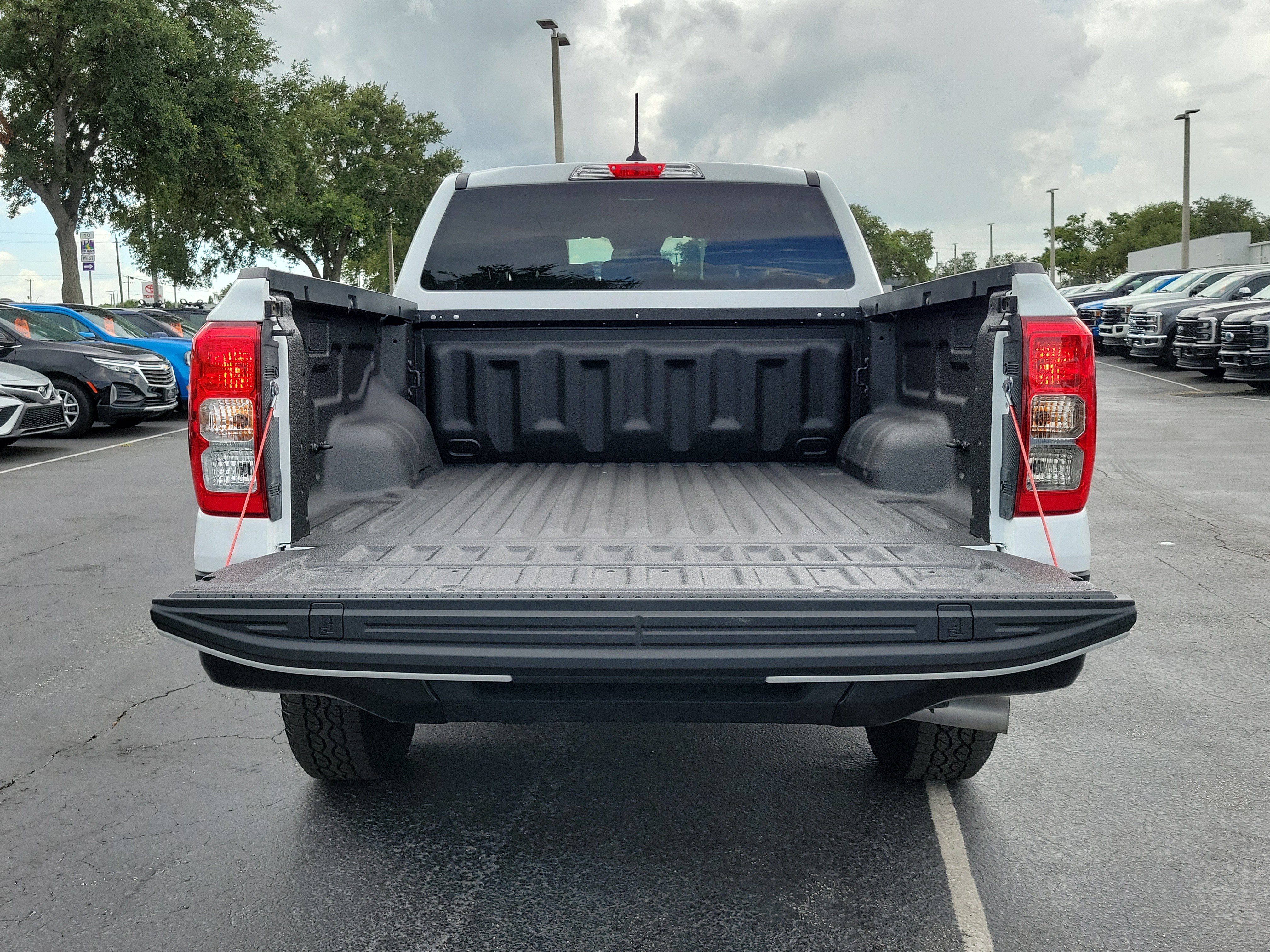 Certified 2025 Ford Ranger XL RWD image 9