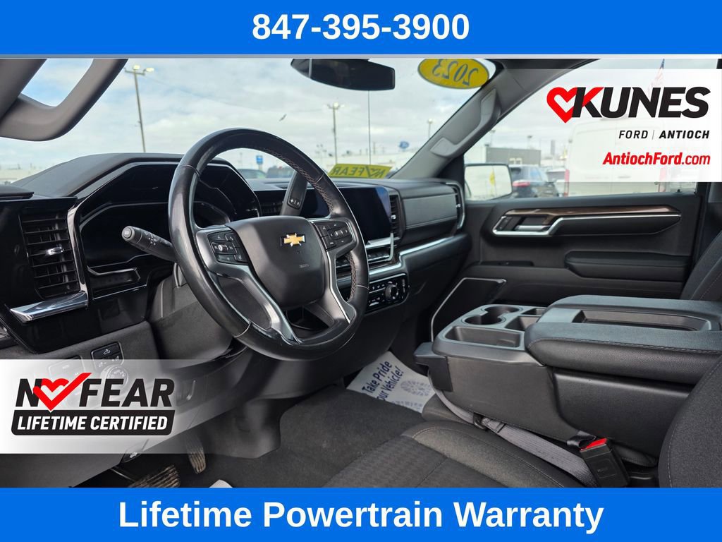 Used 2023 Chevrolet Silverado 1500 LT image 15