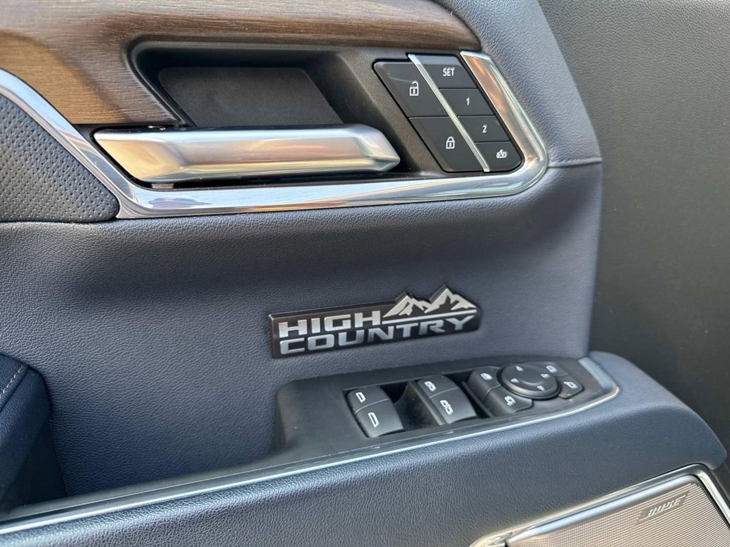 Used 2024 Chevrolet Silverado 1500 High Country w/ Technology Package image 17
