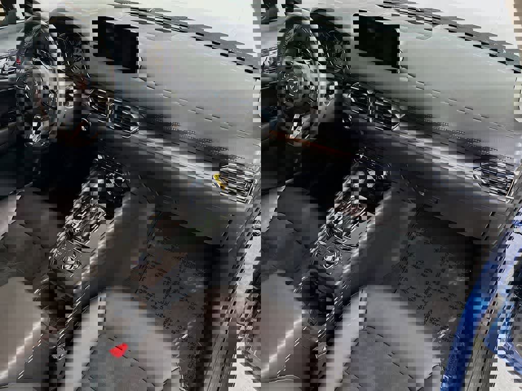 Used 2021 MAZDA CX-5 Touring image 31