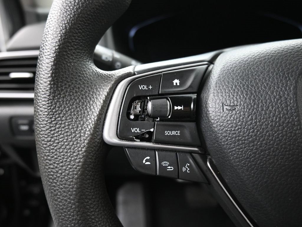 Used 2019 Honda Accord LX image 11