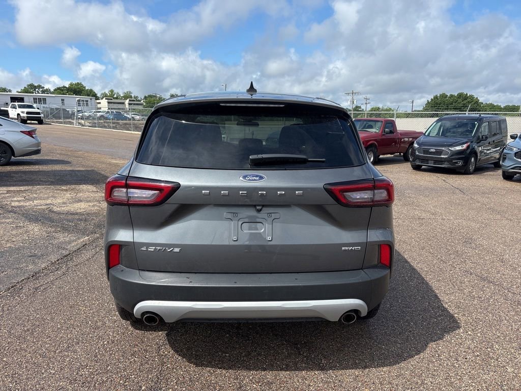 Certified 2023 Ford Escape Active AWD/4WD image 6