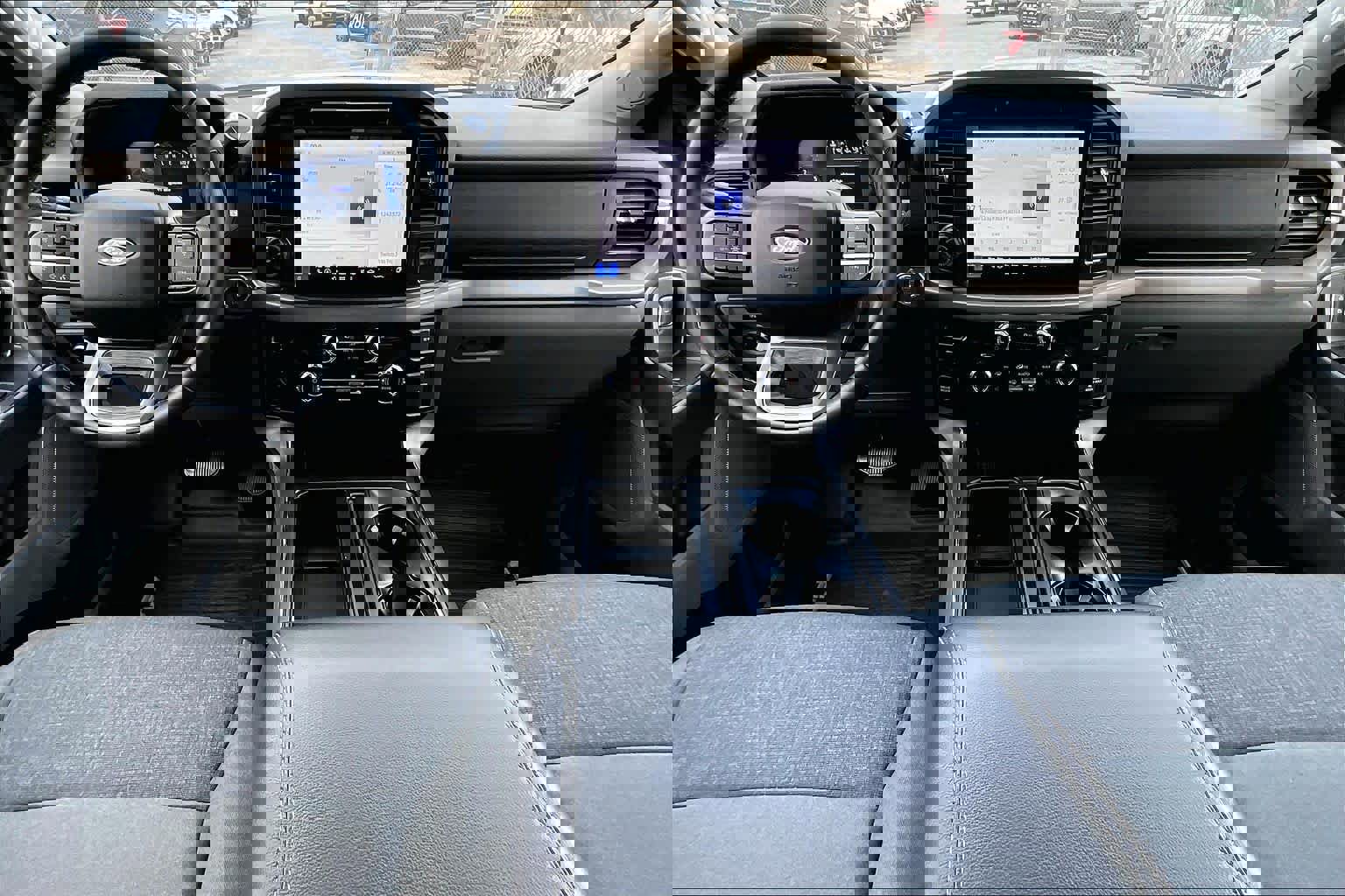 Certified 2025 Ford F150 XLT w/ Equipment Group 303A High image 17