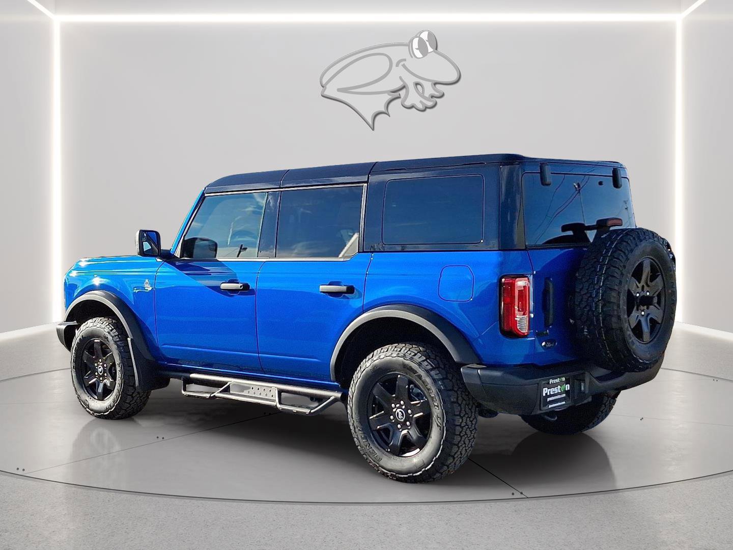 Certified 2024 Ford Bronco Black Diamond image 3