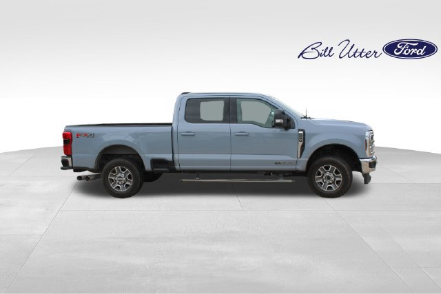 Certified 2024 Ford F250 Lariat w/ Lariat Ultimate Package AWD/4WD image 4