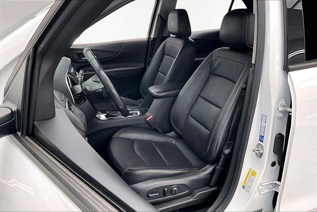 Used 2020 Chevrolet Equinox Premier w/ Premier Redline Edition image 25