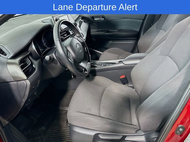 Used 2018 Toyota C-HR XLE FWD image 10