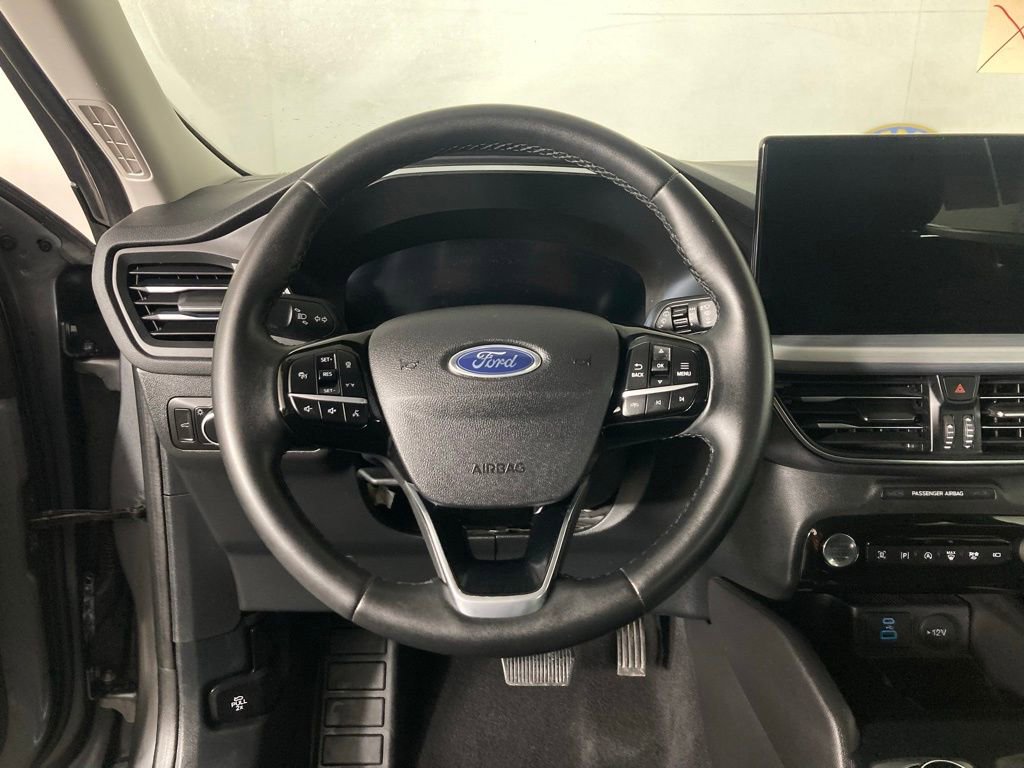 Certified 2023 Ford Escape Platinum image 8