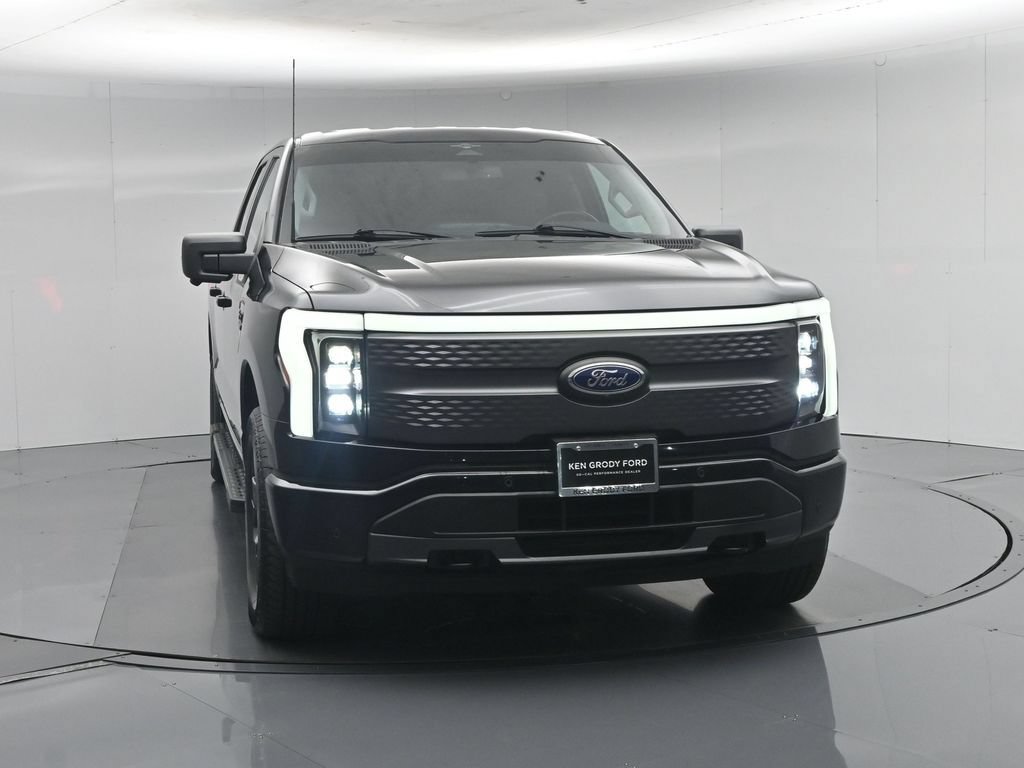 Certified 2023 Ford F150 Lightning XLT w/ Equipment Group 312A High AWD/4WD image 31