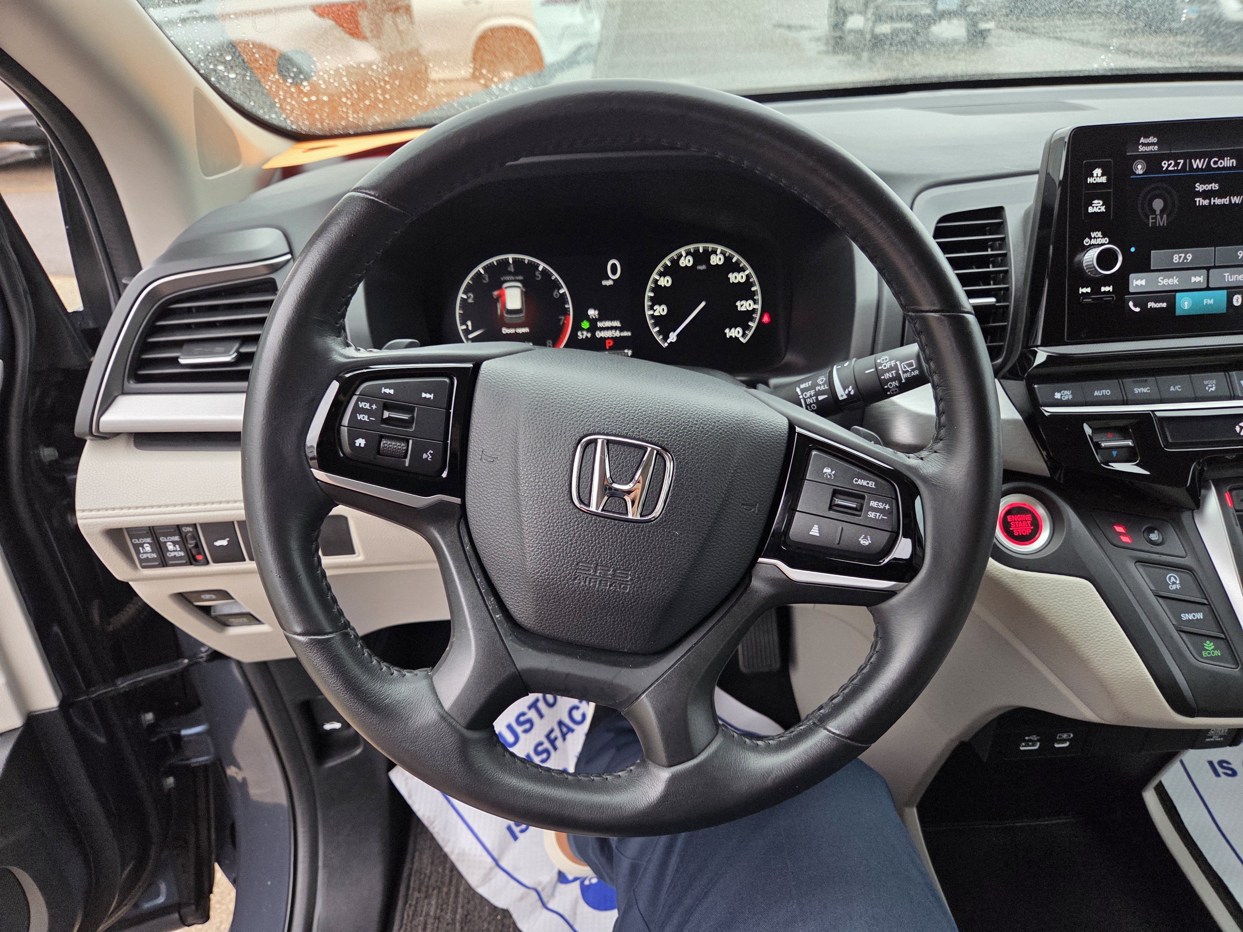 Used 2025 Honda Odyssey EX-L image 15