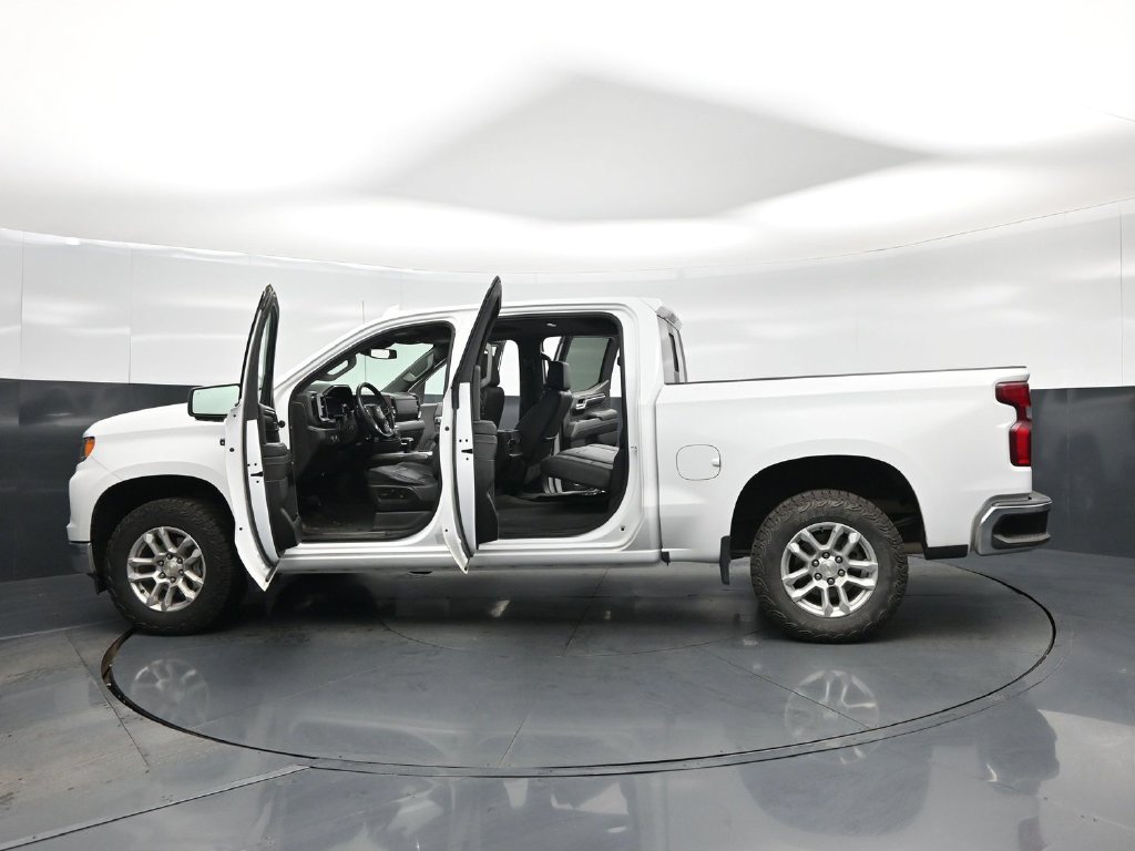 Used 2023 Chevrolet Silverado 1500 LTZ w/ LTZ Convenience Package II AWD/4WD image 35