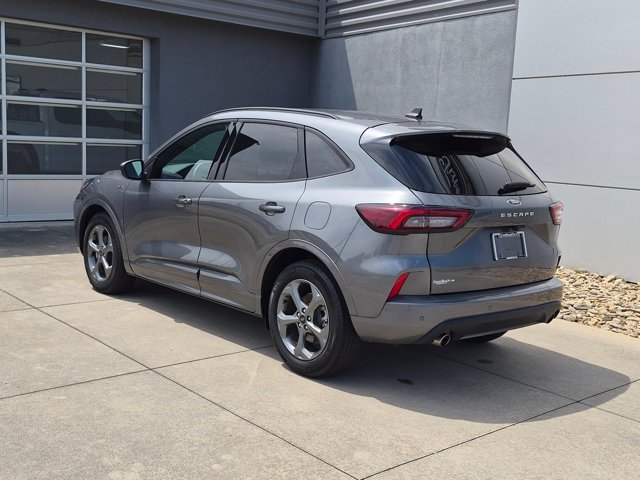 Certified 2024 Ford Escape ST-Line w/ Tech Pack #1 FWD image 6