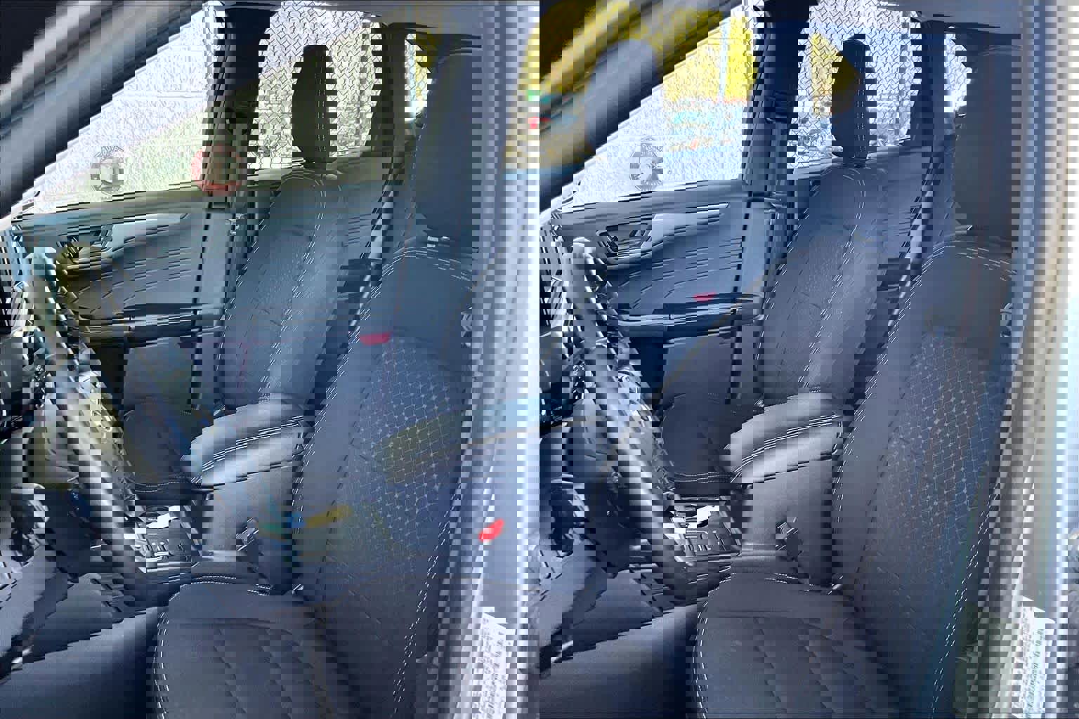 Certified 2024 Ford Escape Active image 10