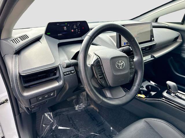 Used 2024 Toyota Prius XLE AWD/4WD image 9
