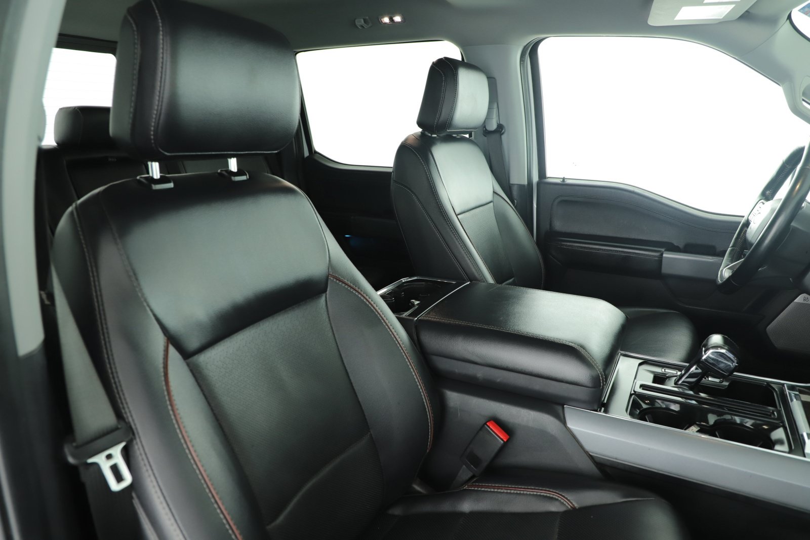 Certified 2023 Ford F150 Lariat AWD/4WD image 9
