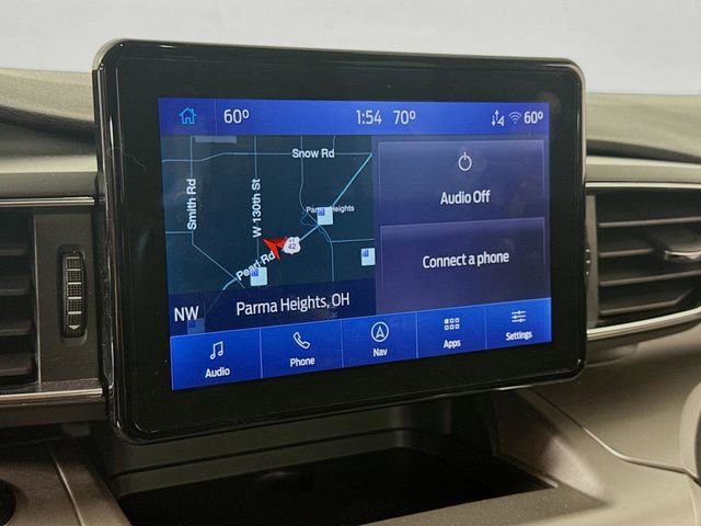 Certified 2022 Ford Explorer XLT w/ Equipment Group 202A image 15