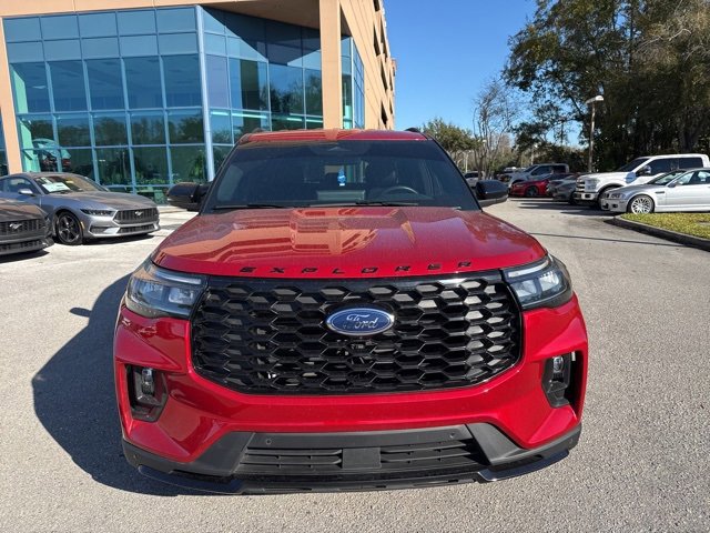 Certified 2025 Ford Explorer ST-Line w/ Premium Package image 8