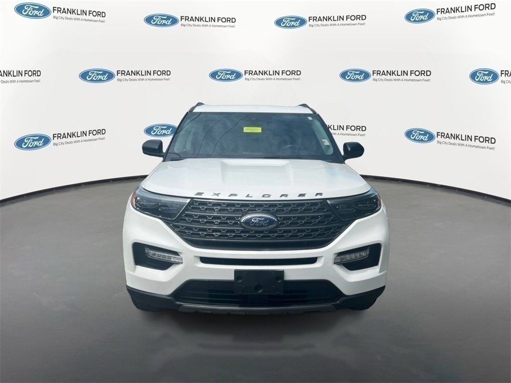 Certified 2022 Ford Explorer XLT w/ Equipment Group 202A image 8