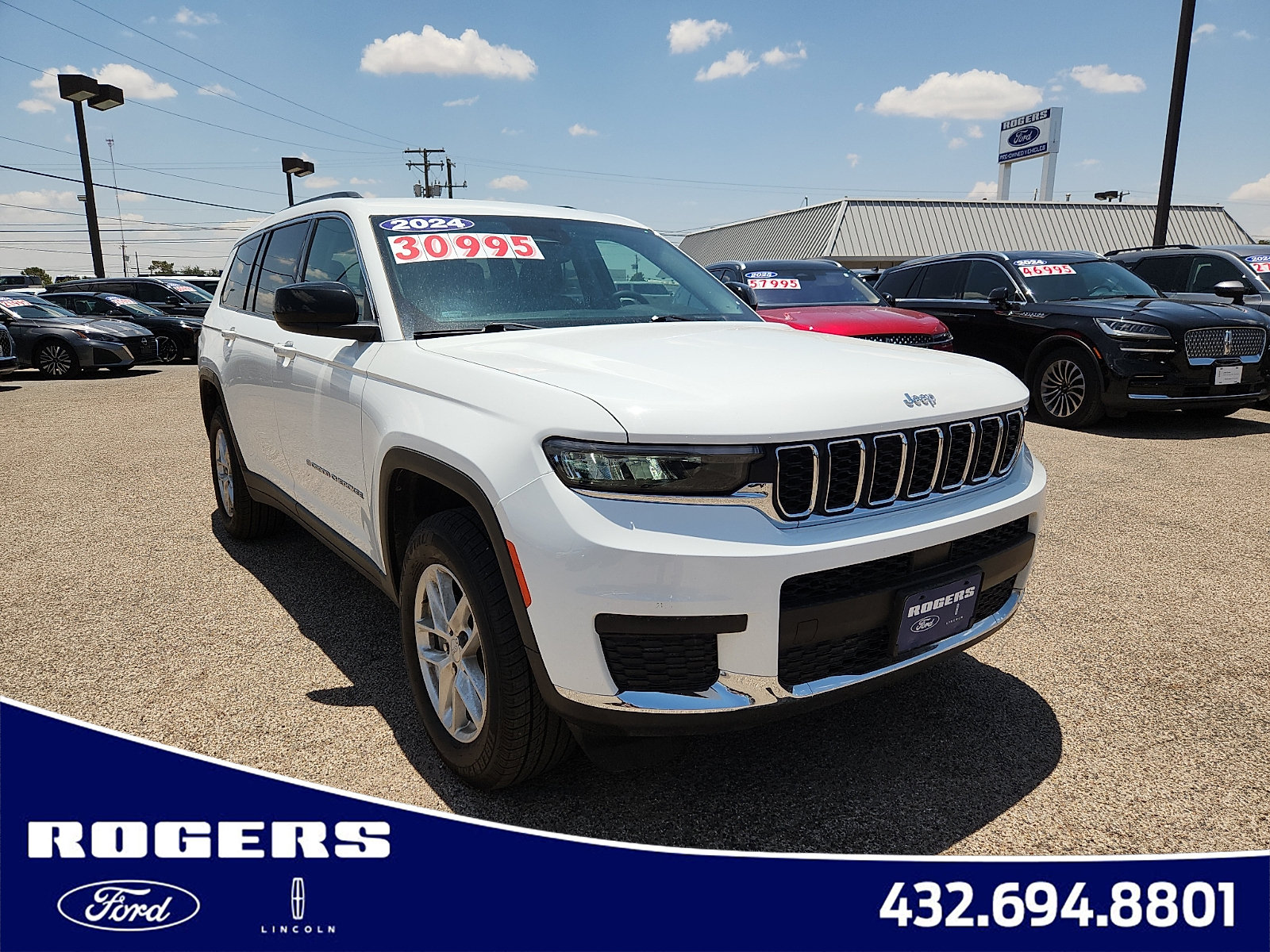 Used 2024 Jeep Grand Cherokee L Laredo AWD/4WD image 1