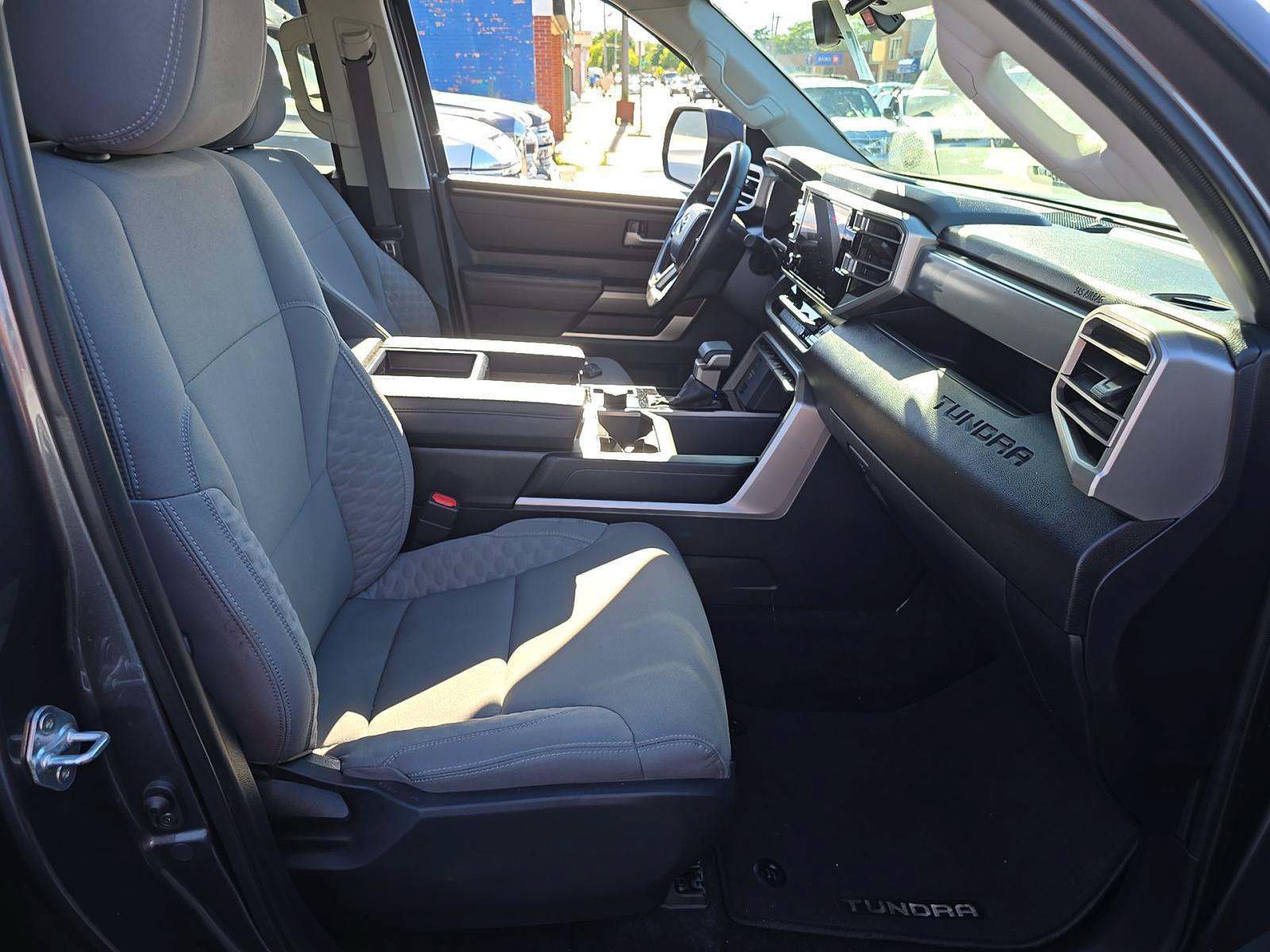 Used 2024 Toyota Tundra SR5 AWD/4WD image 32