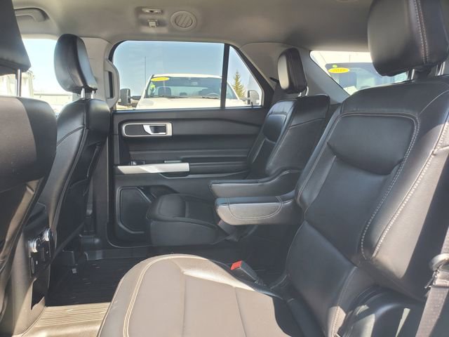 Certified 2021 Ford Explorer XLT w/ Equipment Group 202A image 25