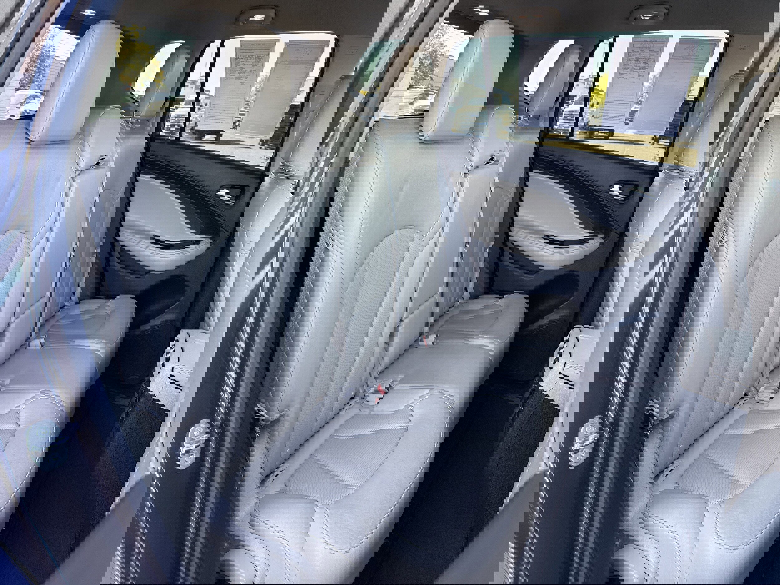 Used 2017 Buick Envision Essence image 19