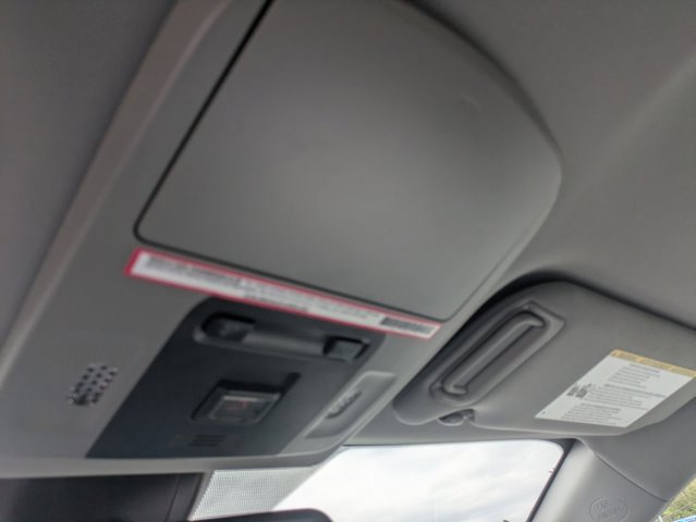 Used 2024 Toyota Camry SE image 24