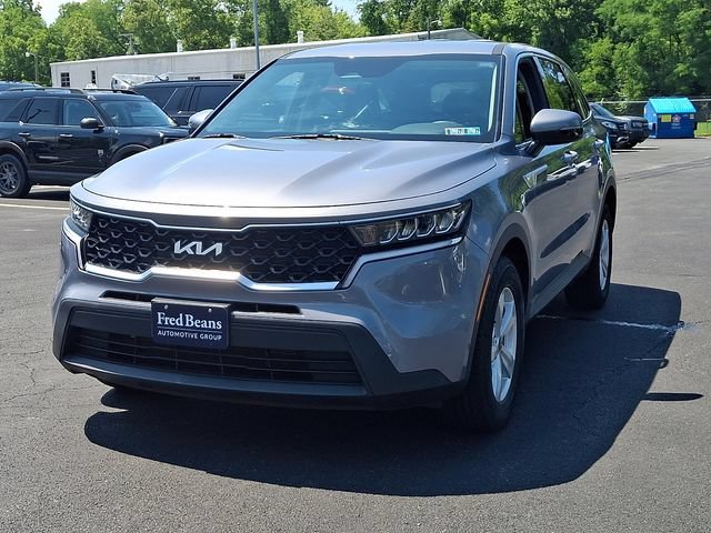Used 2022 Kia Sorento LX FWD image 5