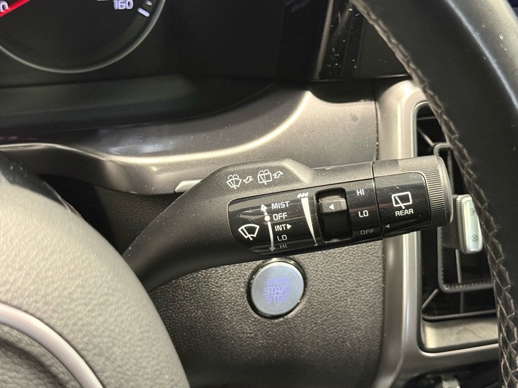 Used 2023 Kia Sorento S w/ Panoramic Sunroof Package image 23