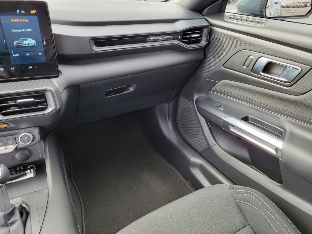 Certified 2025 Ford Mustang GT image 15