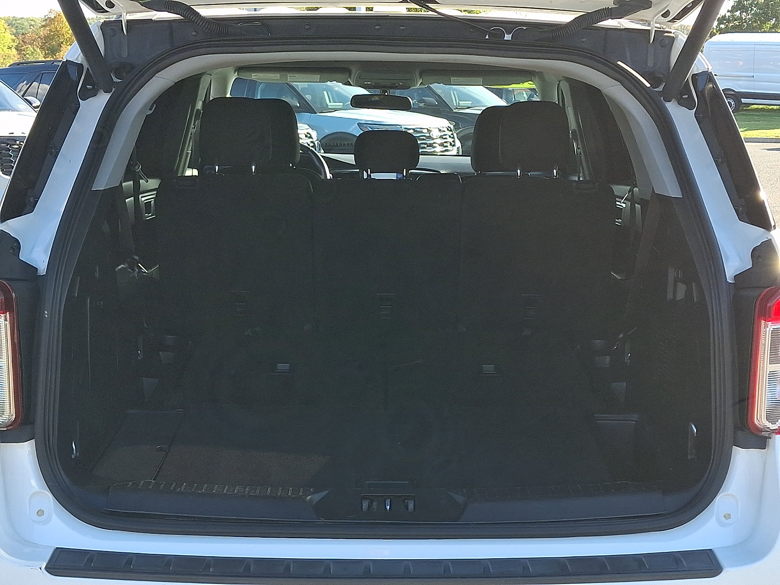 Certified 2023 Ford Explorer XLT AWD/4WD image 29