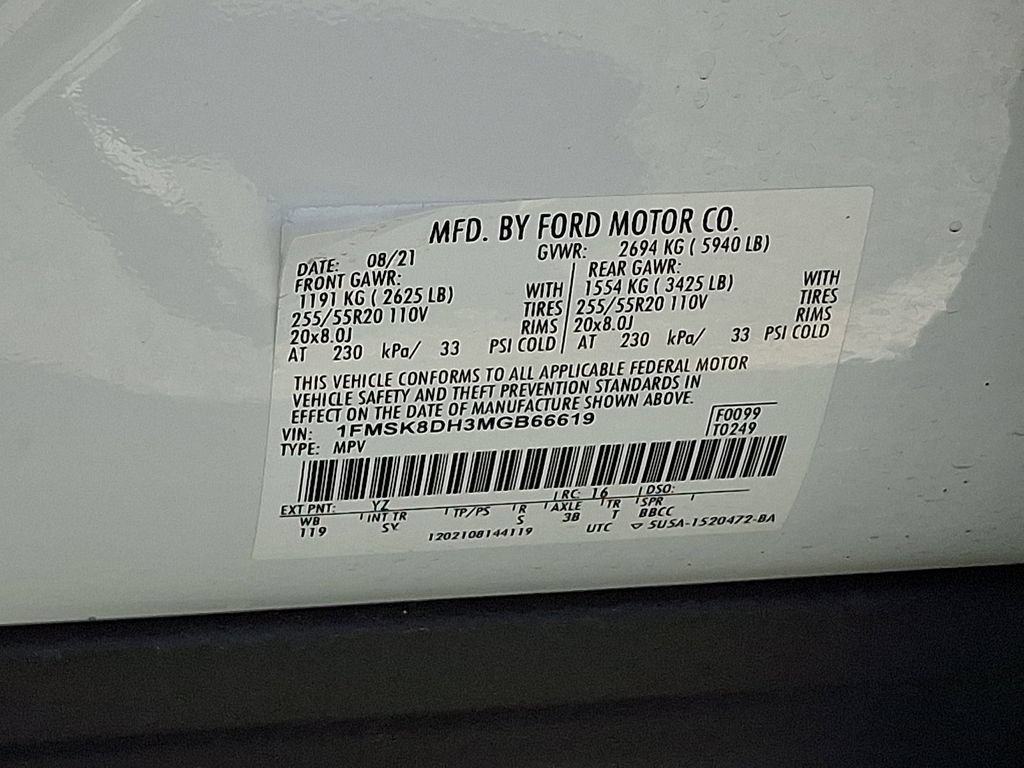 Certified 2021 Ford Explorer XLT w/ Equipment Group 202A AWD/4WD image 29