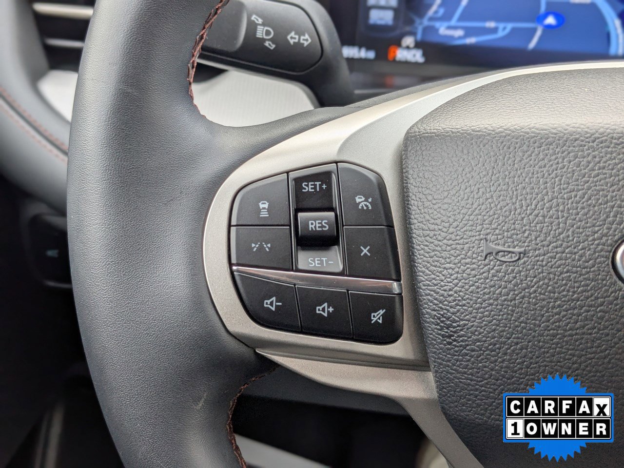 Certified 2025 Ford Explorer Active image 32