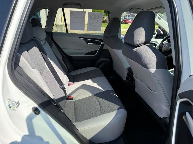 Used 2020 Toyota RAV4 XLE AWD/4WD image 20