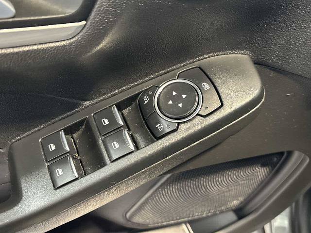 Certified 2024 Ford Escape Platinum AWD/4WD image 22