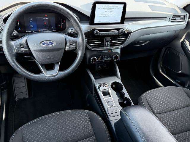 Certified 2025 Ford Escape Active AWD/4WD image 12