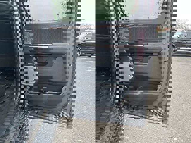 Certified 2023 Ford F150 Platinum w/ Equipment Group 701A High image 19