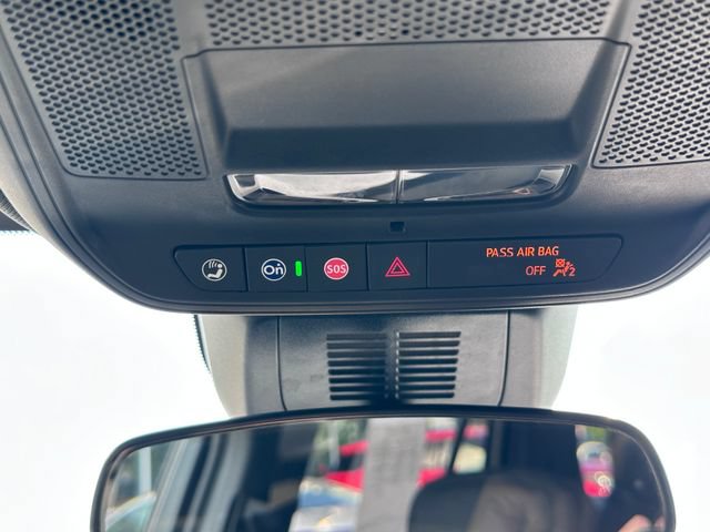 Used 2025 Chevrolet Equinox LT FWD image 18