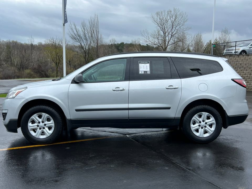 Used 2017 Chevrolet Traverse LS FWD image 35