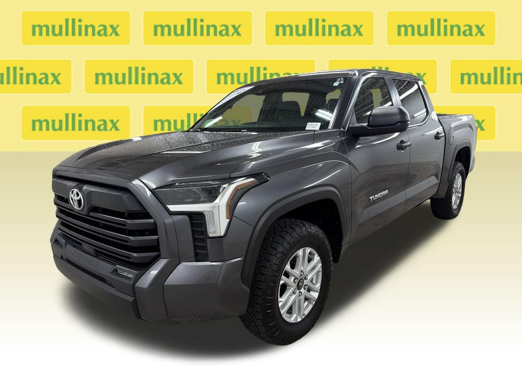 Used 2025 Toyota Tundra SR5 AWD/4WD image 14